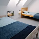4 Pory Roku Apartment *