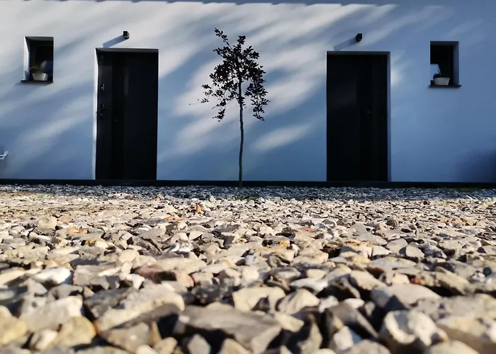 4 Pory Roku Apartment *